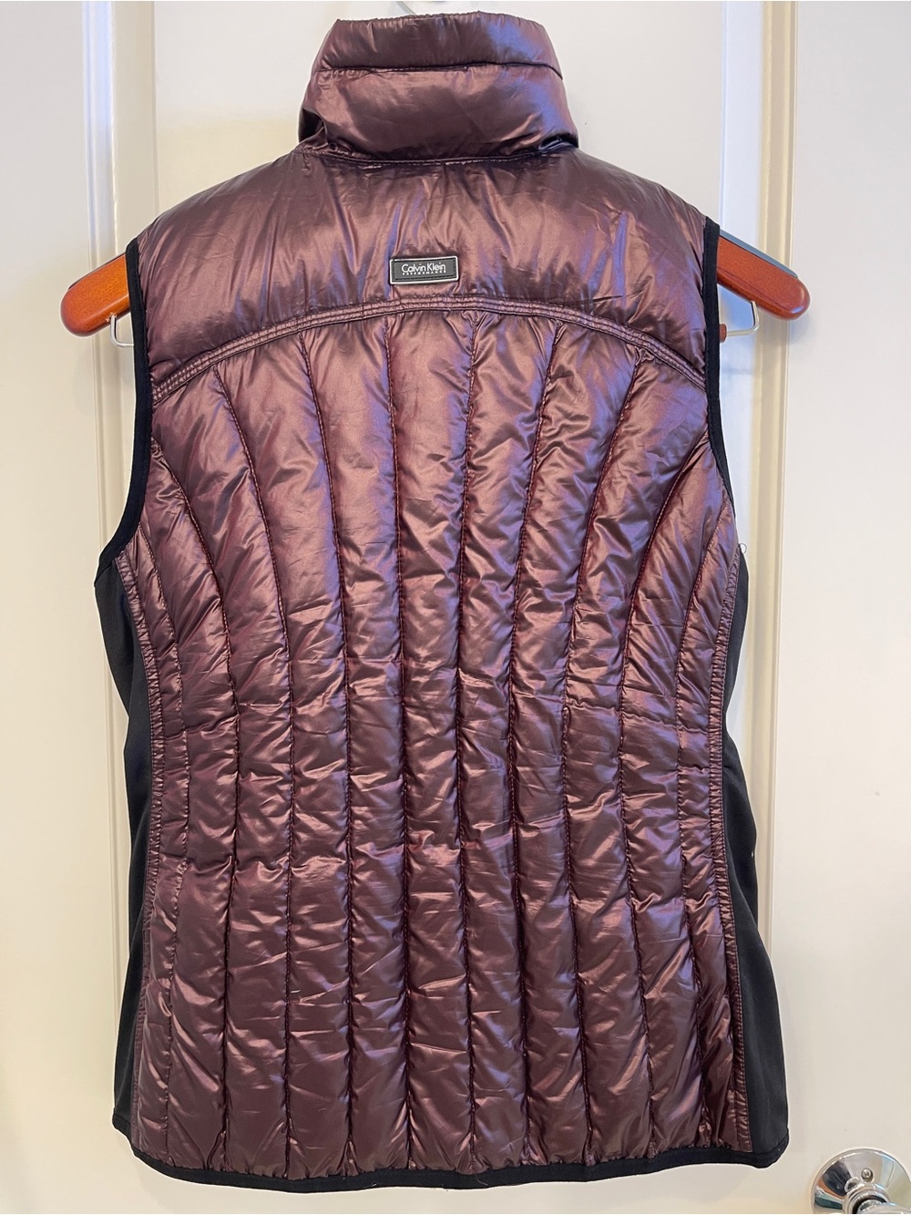 Calvin Klein Performance Down Quilted Asymmetrical Zip Vest - Burgundy - Picture 6 of 7